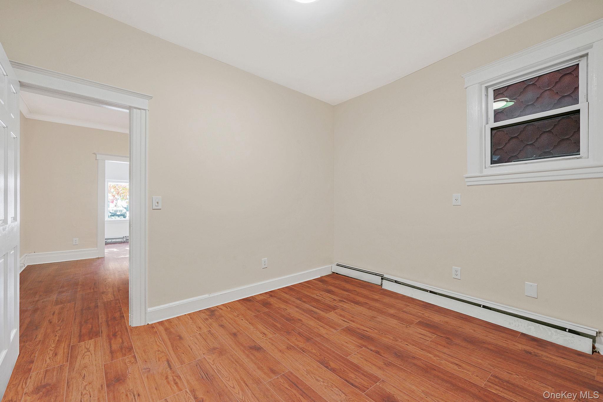 Single Family Maspeth  Queens, NY 11378, MLS-937069-28