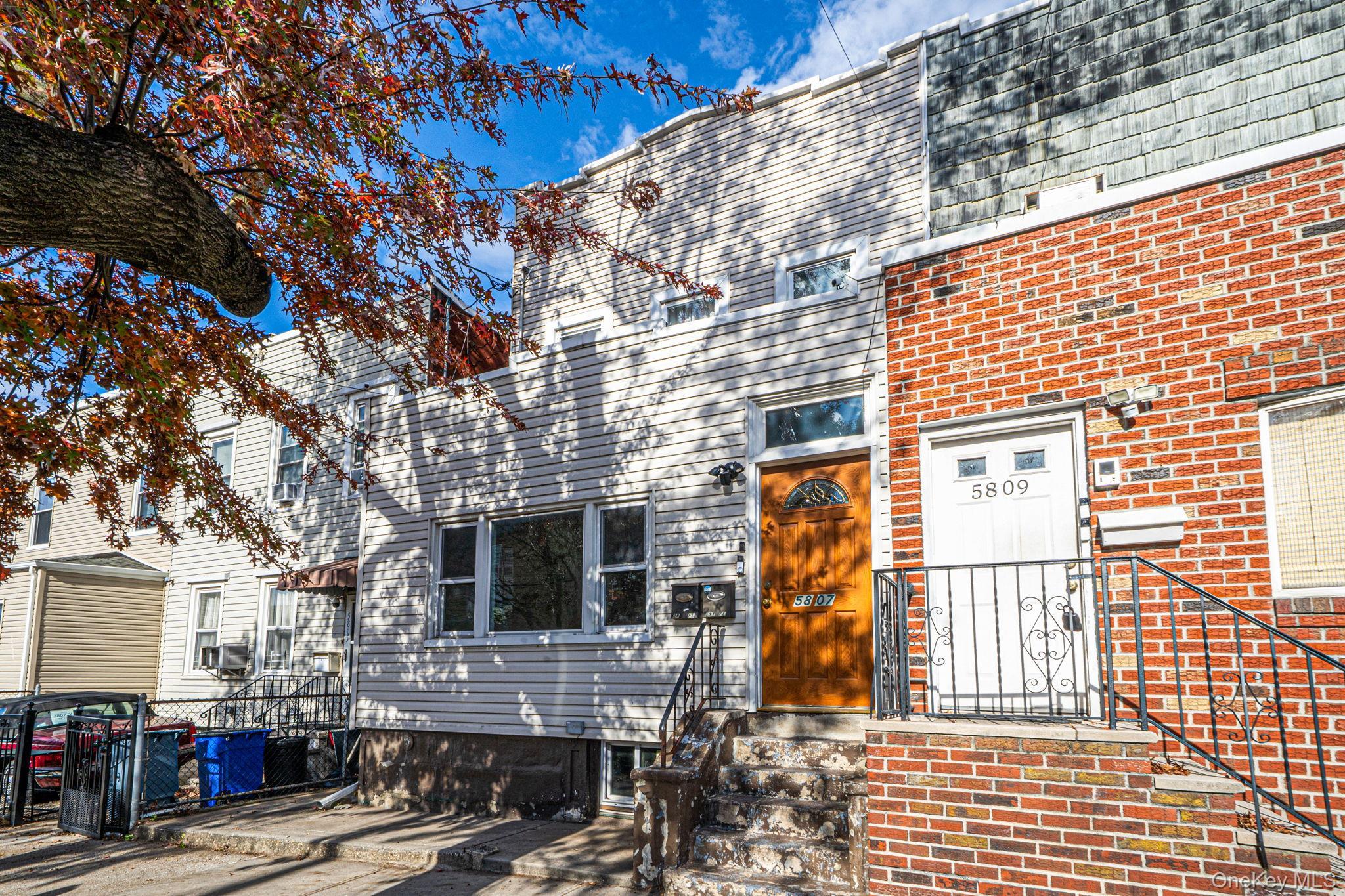 Single Family Maspeth  Queens, NY 11378, MLS-937069-3