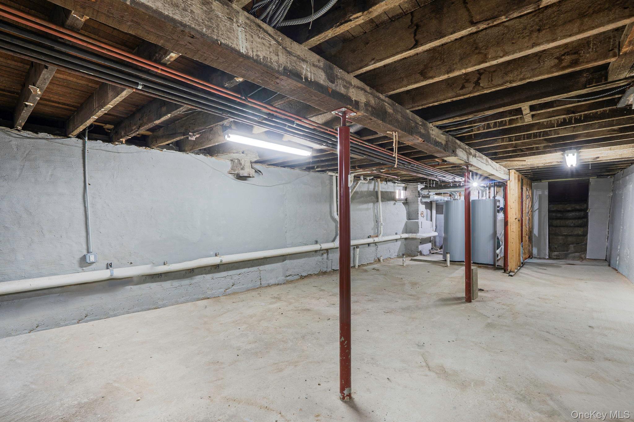 Single Family Maspeth  Queens, NY 11378, MLS-937069-32