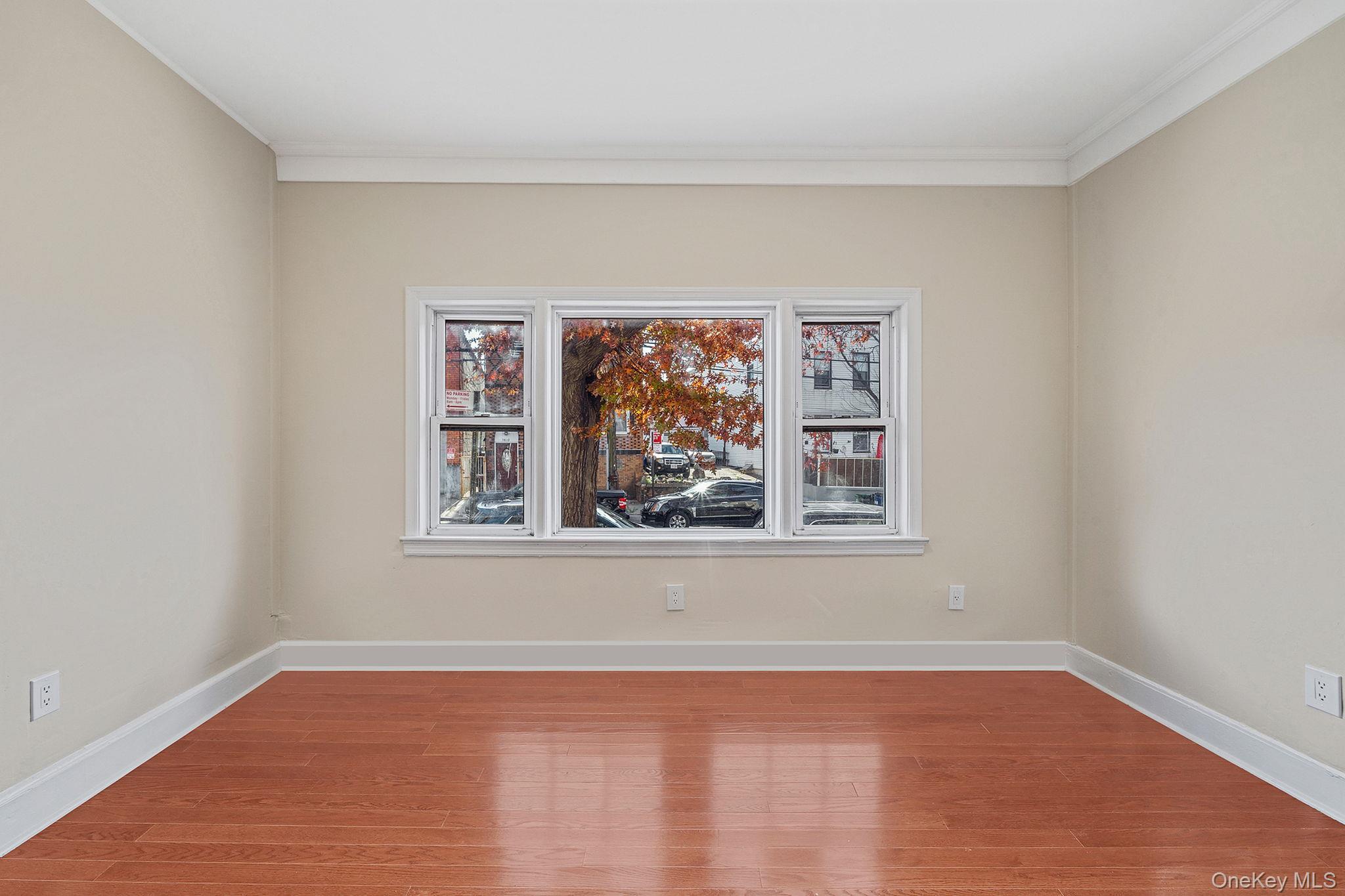 Single Family Maspeth  Queens, NY 11378, MLS-937069-37