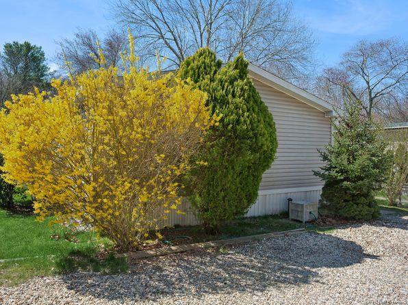 Coop Three Mile Harbo  Suffolk County, NY 11937, MLS-937072-10