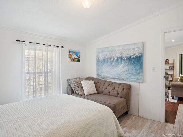 Coop Three Mile Harbo  Suffolk County, NY 11937, MLS-937072-4