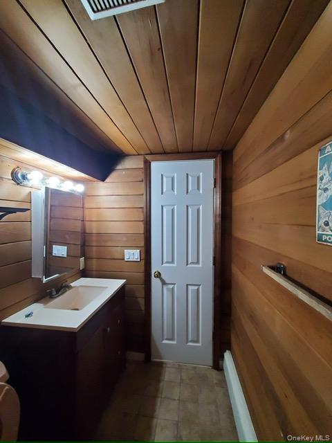 Single Family Main  Nassau County, NY 11518, MLS-937076-15