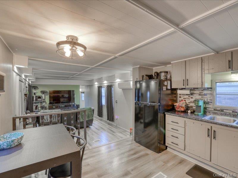 Single Family Lattintown  Orange County, NY 12550, MLS-937078-13