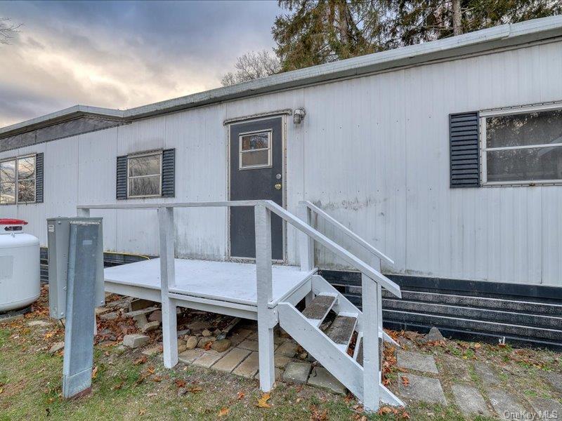 Single Family Lattintown  Orange County, NY 12550, MLS-937078-4