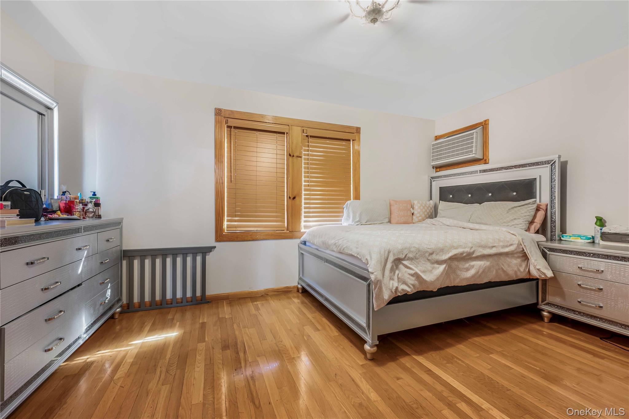 Single Family 121st  Queens, NY 11420, MLS-937084-14