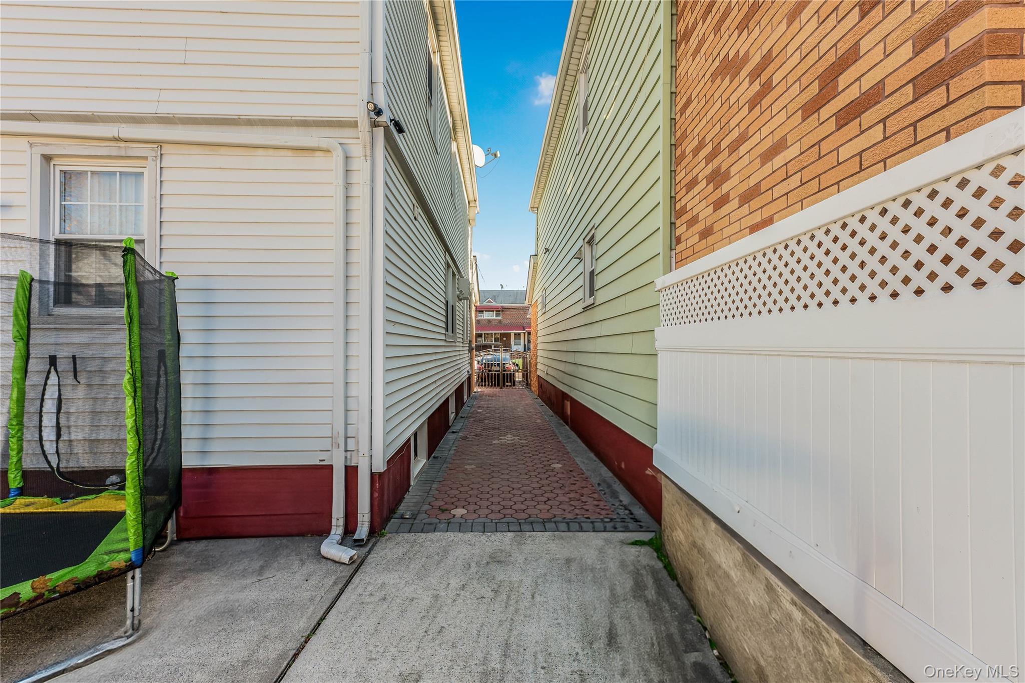 Single Family 121st  Queens, NY 11420, MLS-937084-25