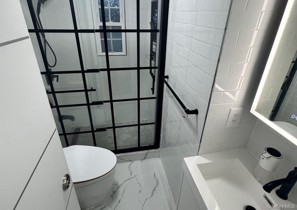 Single Family 33rd Queens, NY 11361, MLS-937099-12