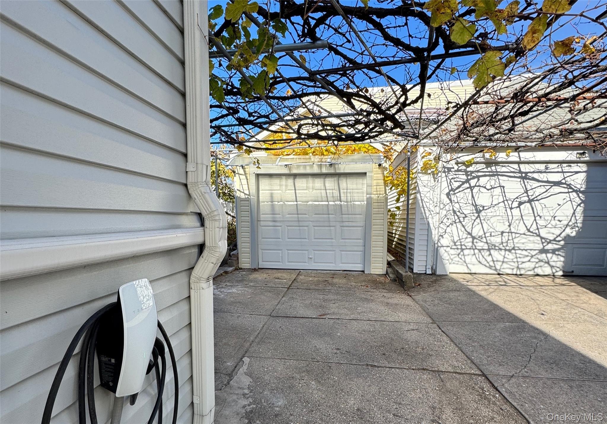 Single Family 33rd Queens, NY 11361, MLS-937099-25