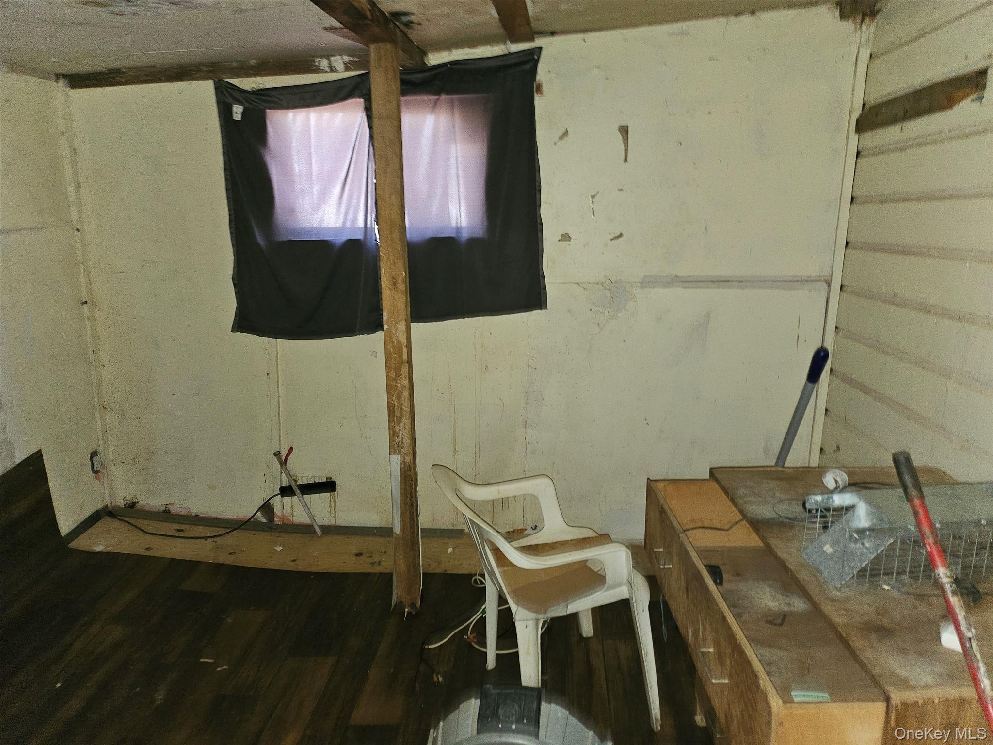 Single Family Granny Suffolk County, NY 11763, MLS-937104-20