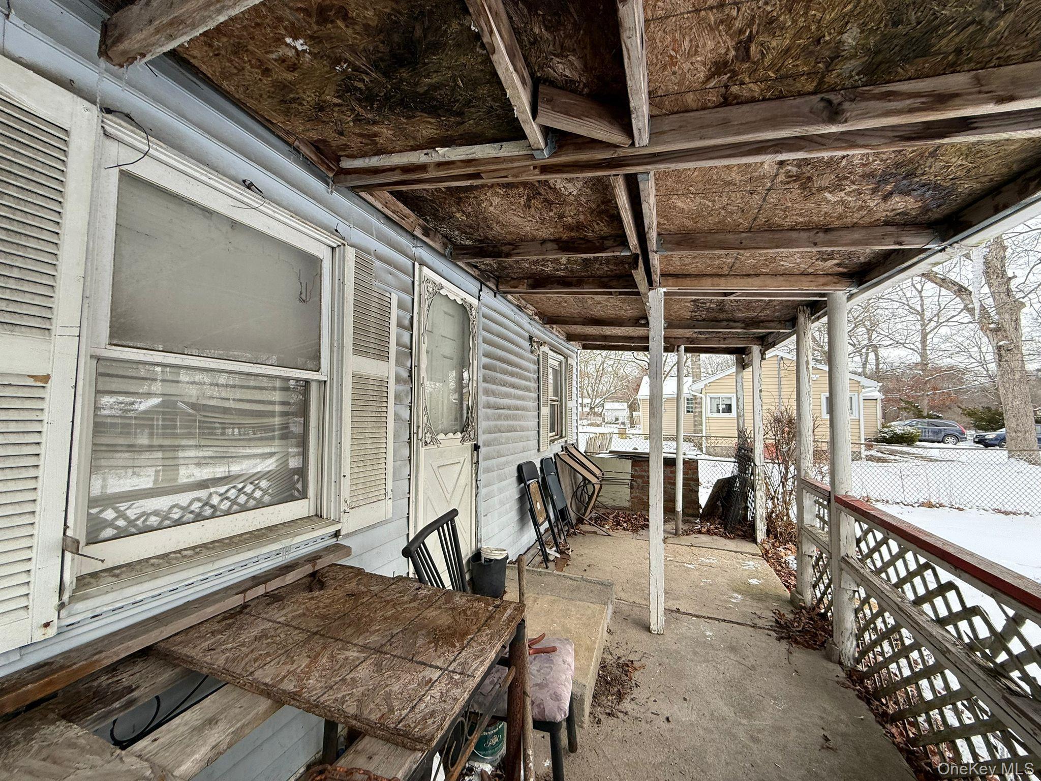 Single Family Granny  Suffolk County, NY 11763, MLS-937104-37