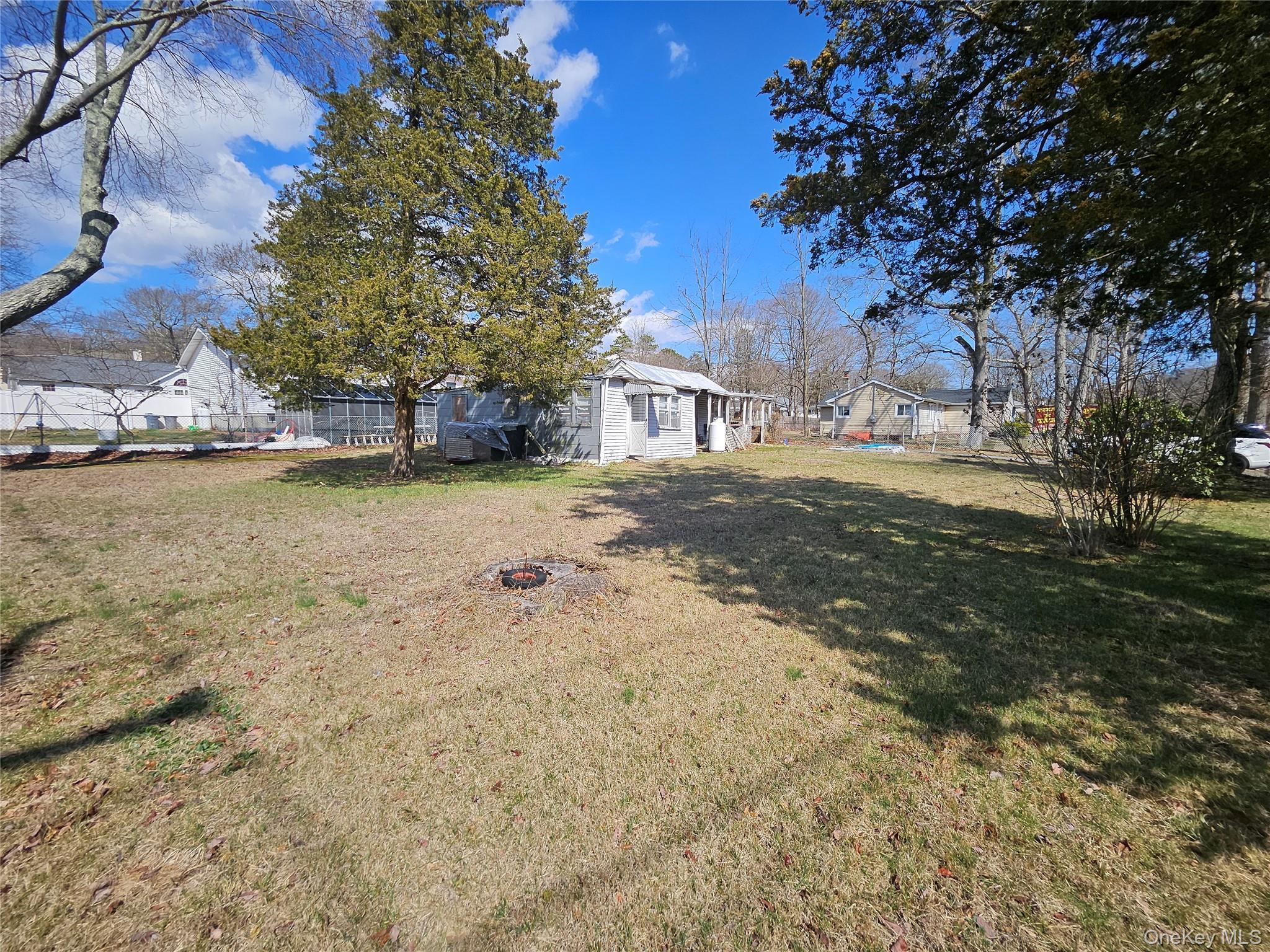 Single Family Granny Suffolk County, NY 11763, MLS-937104-5