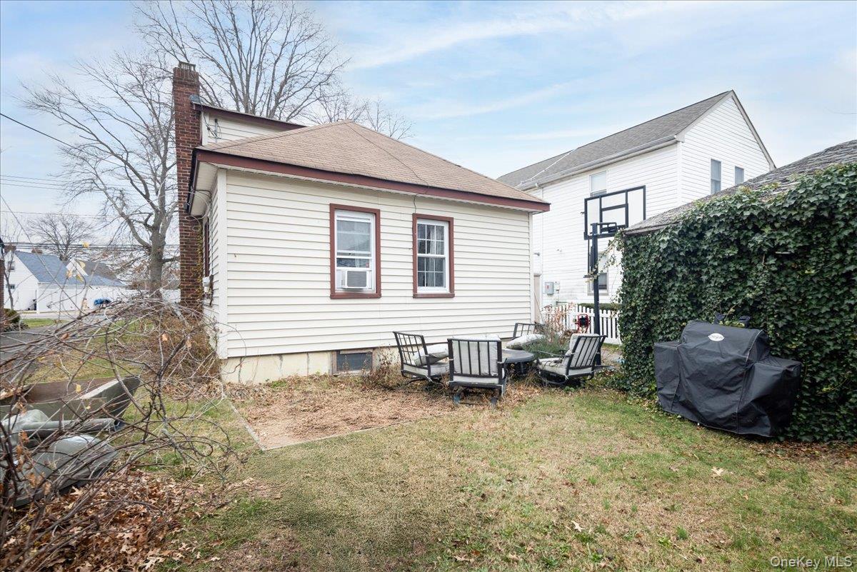 Single Family Rosebud Nassau County, NY 11566, MLS-937114-13