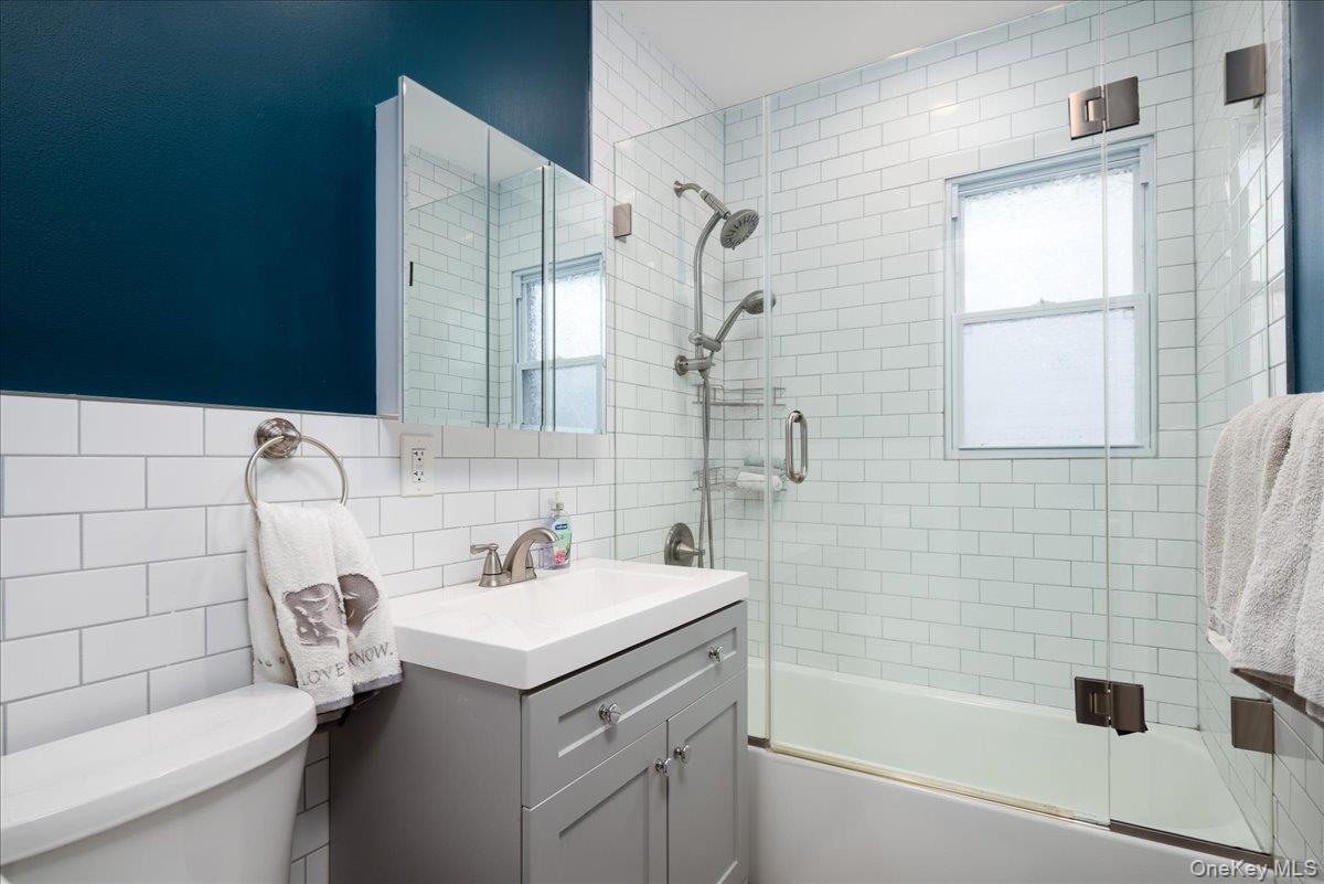 Single Family Rosebud Nassau County, NY 11566, MLS-937114-5