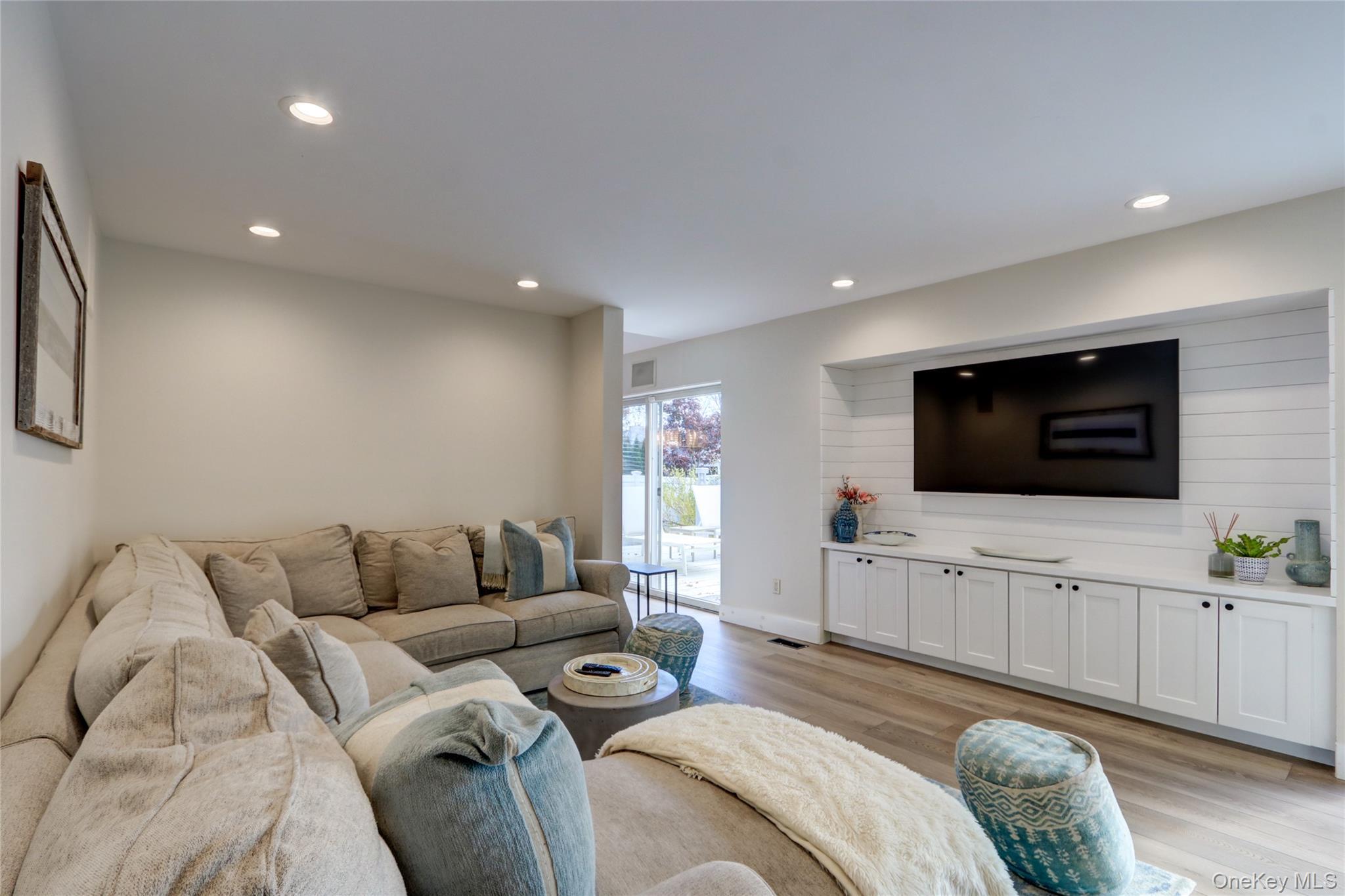 Single Family Combes Nassau County, NY 11570, MLS-937122-12