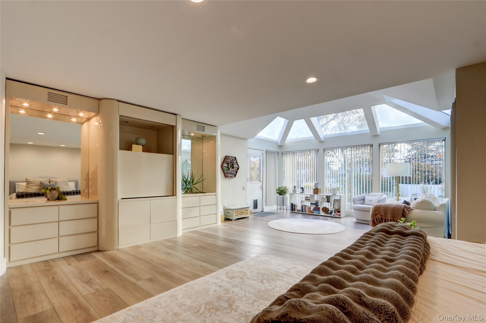 Single Family Combes Nassau County, NY 11570, MLS-937122-16