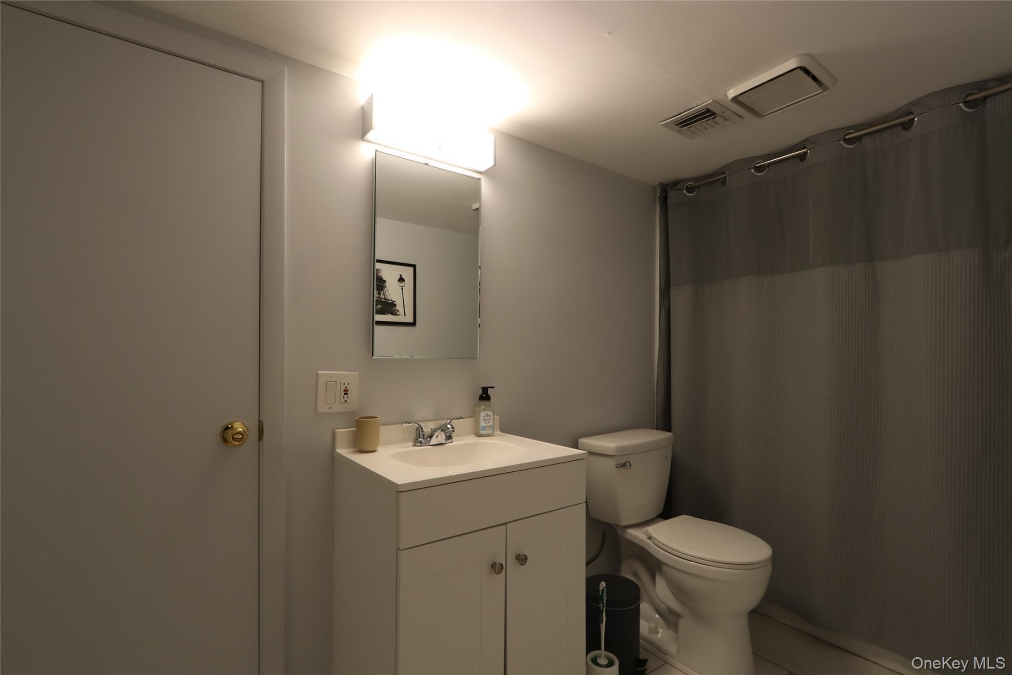 Single Family Combes Nassau County, NY 11570, MLS-937122-27