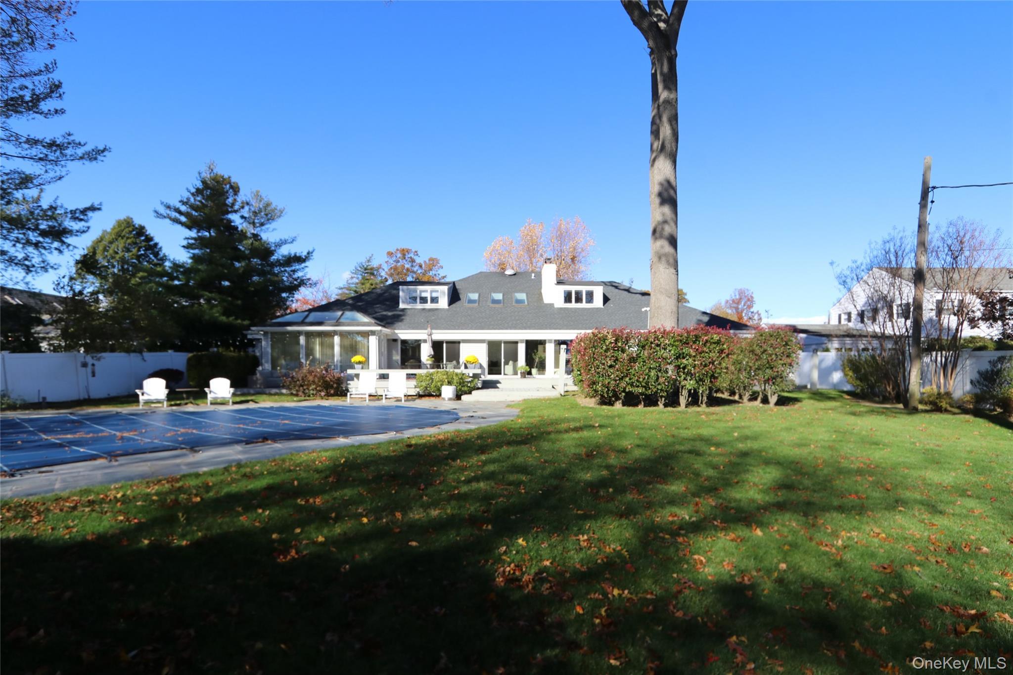 Single Family Combes Nassau County, NY 11570, MLS-937122-30