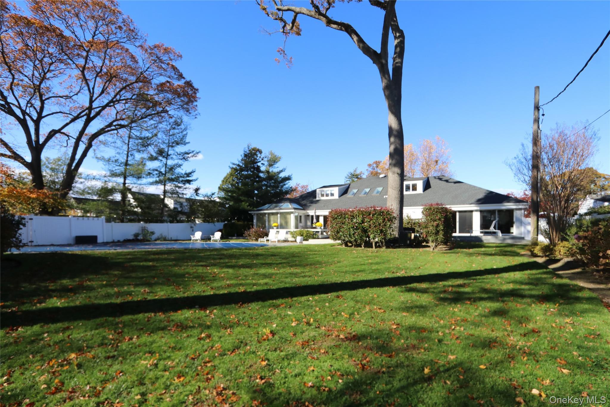 Single Family Combes Nassau County, NY 11570, MLS-937122-31