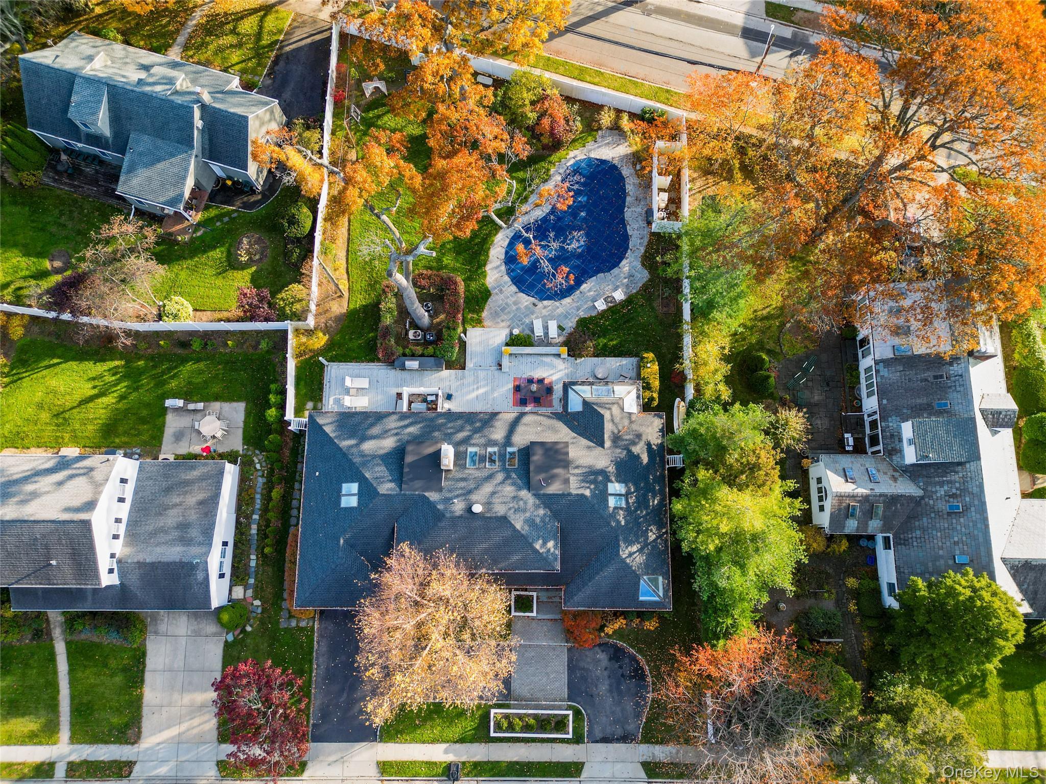 Single Family Combes Nassau County, NY 11570, MLS-937122-32