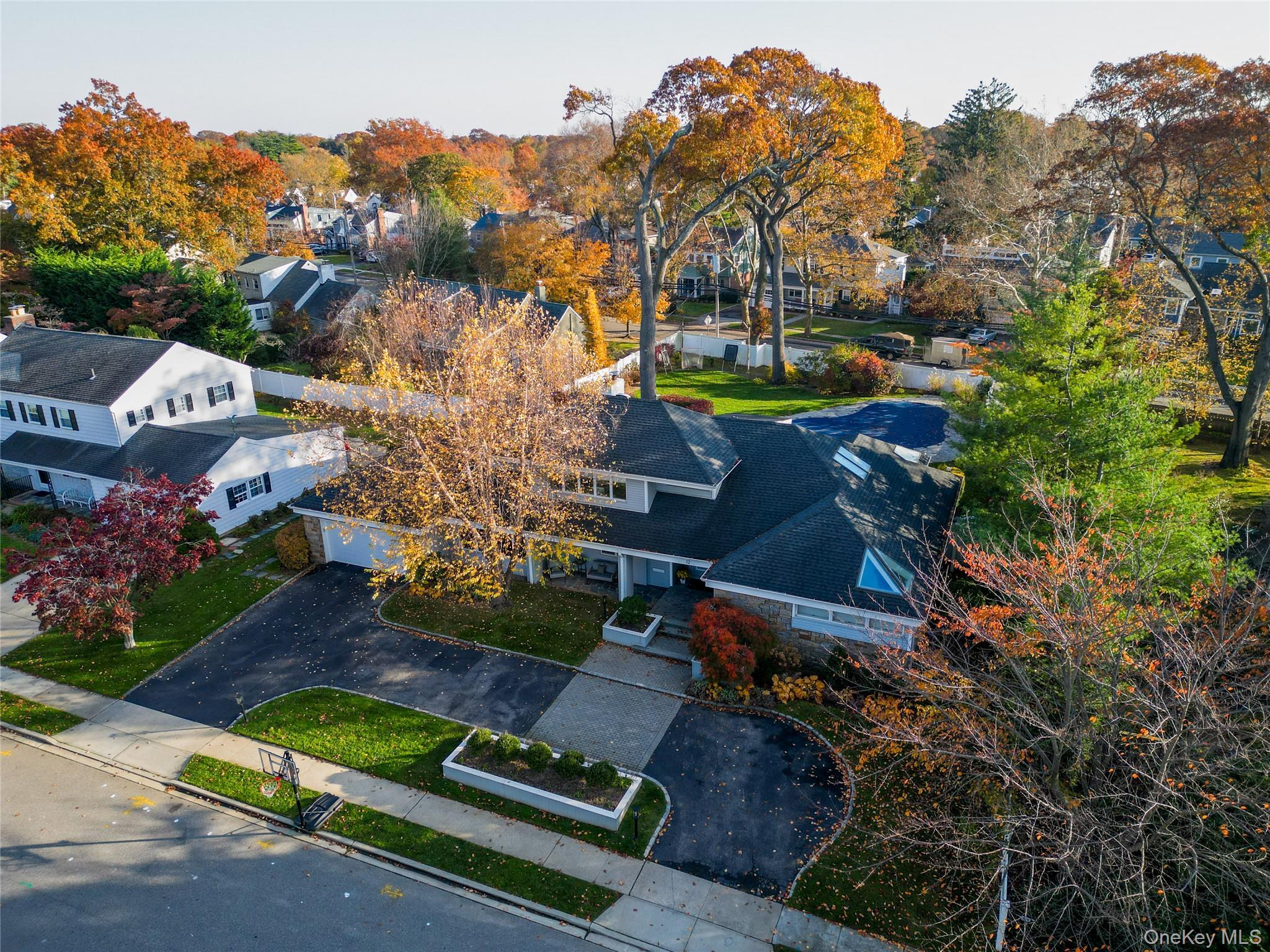 Single Family Combes Nassau County, NY 11570, MLS-937122-4