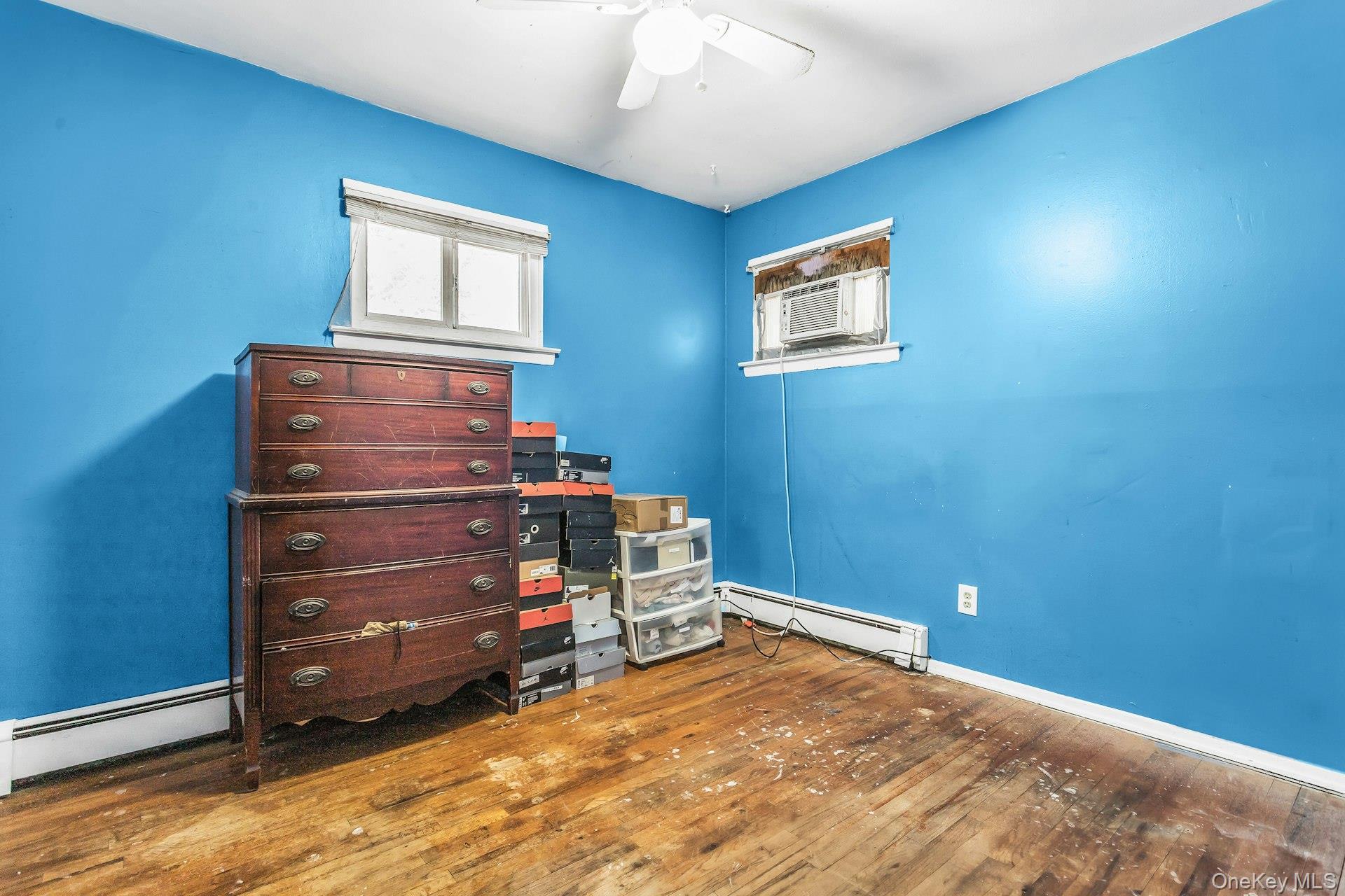 Single Family Stillwell Suffolk County, NY 11743, MLS-937151-10