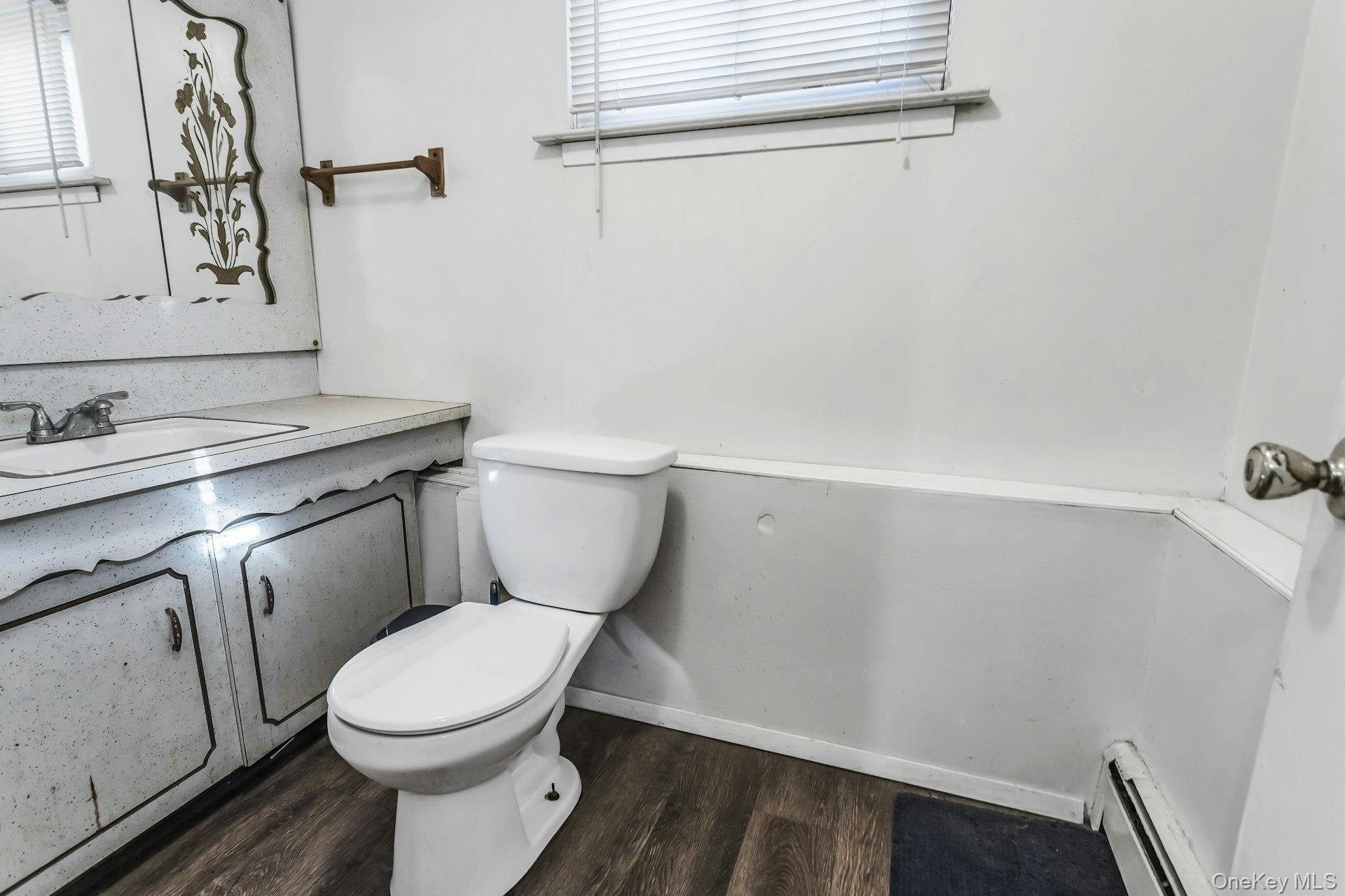 Single Family Stillwell Suffolk County, NY 11743, MLS-937151-15