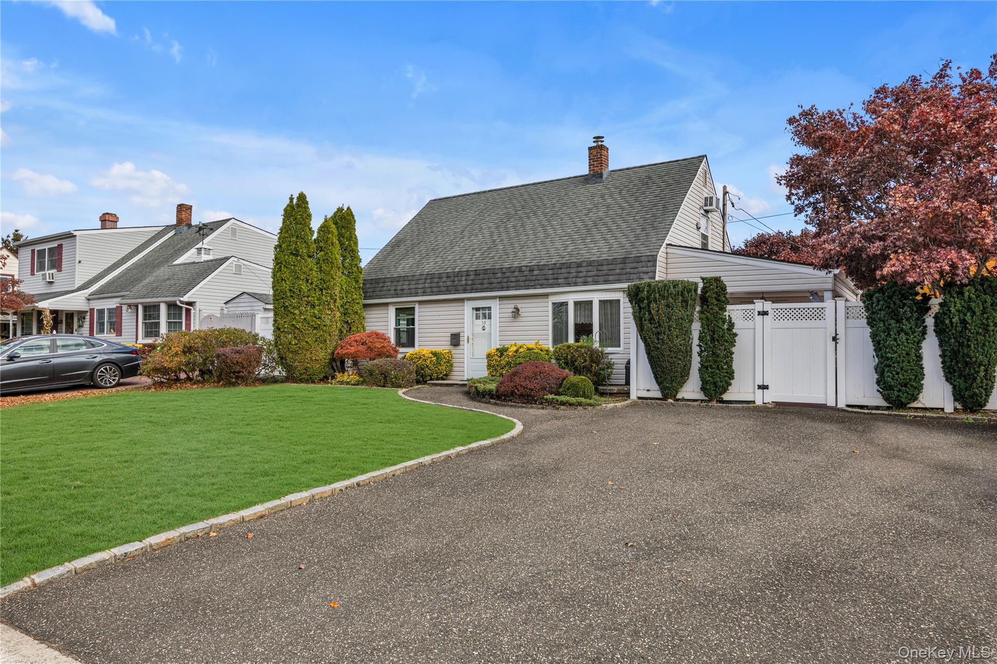 Single Family Gun  Nassau County, NY 11756, MLS-937205-17