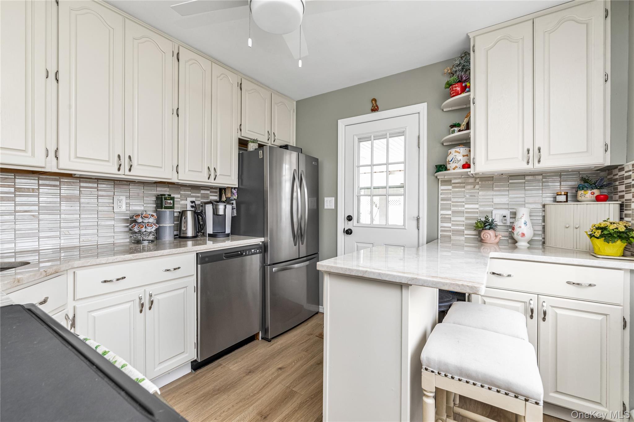 Single Family Gun Nassau County, NY 11756, MLS-937205-6