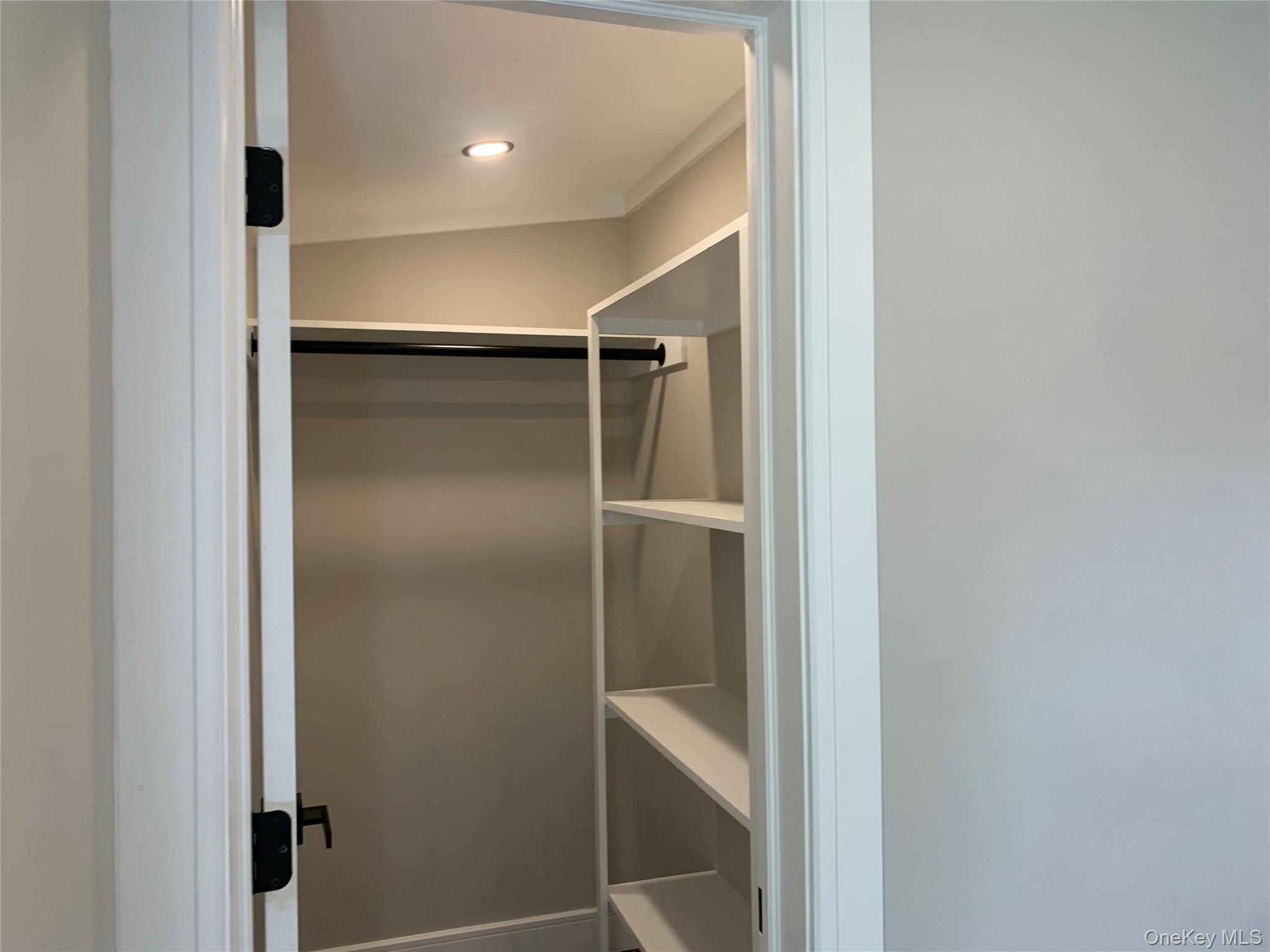 Single Family East Orange County, NY 10992, MLS-937209-13