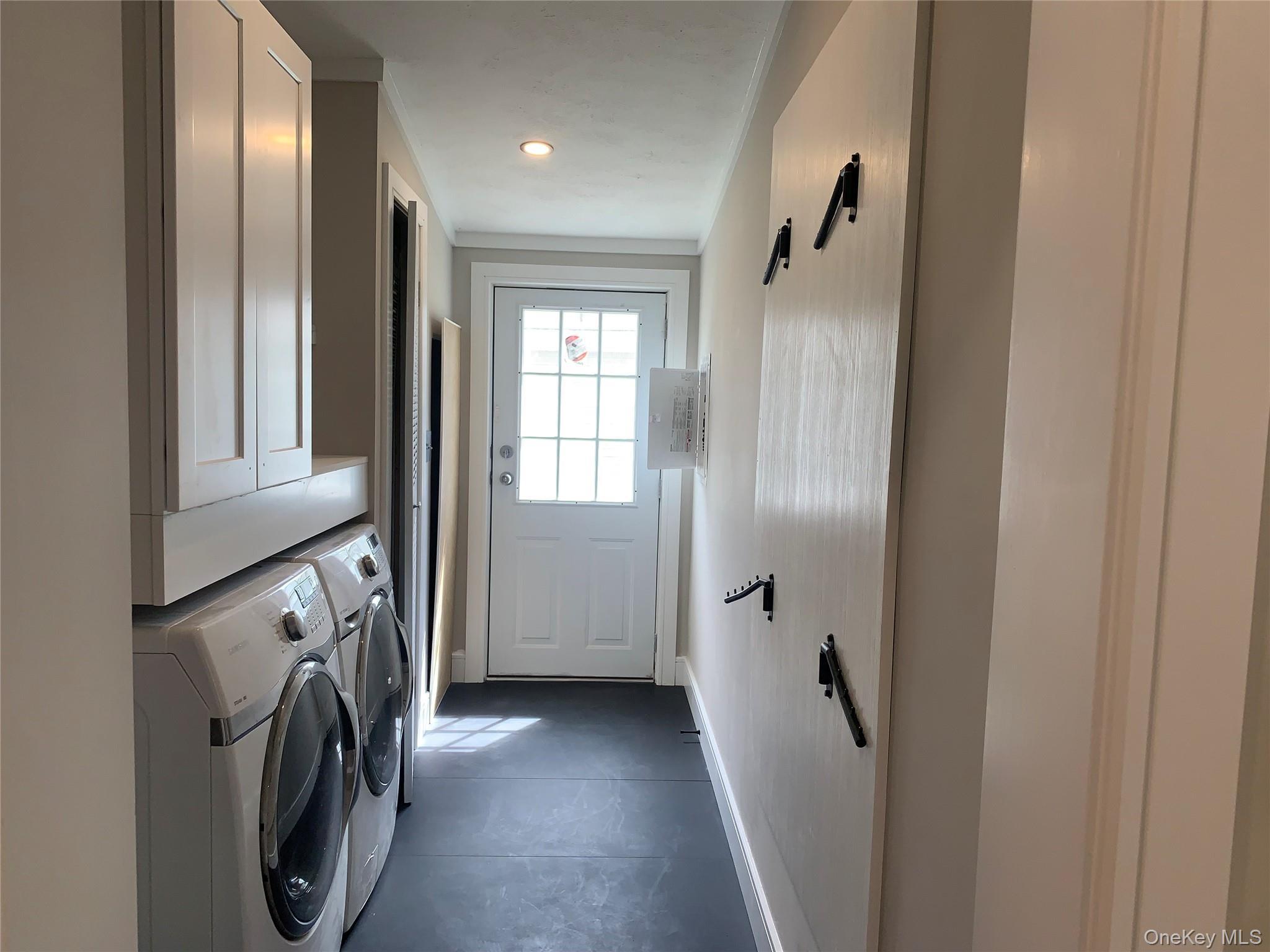 Single Family East Orange County, NY 10992, MLS-937209-16