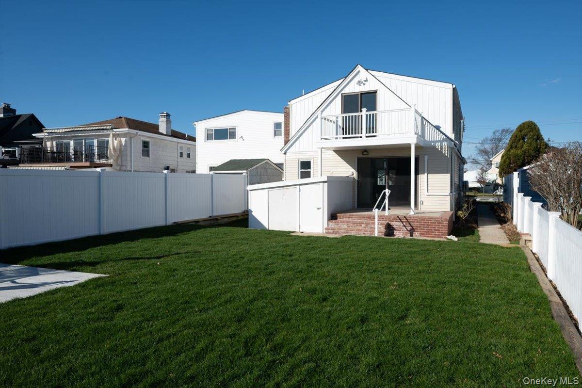 Single Family Alhambra Nassau County, NY 11758, MLS-937225-2