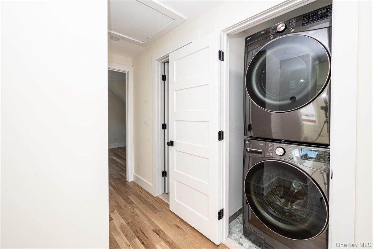 Single Family Alhambra Nassau County, NY 11758, MLS-937225-23