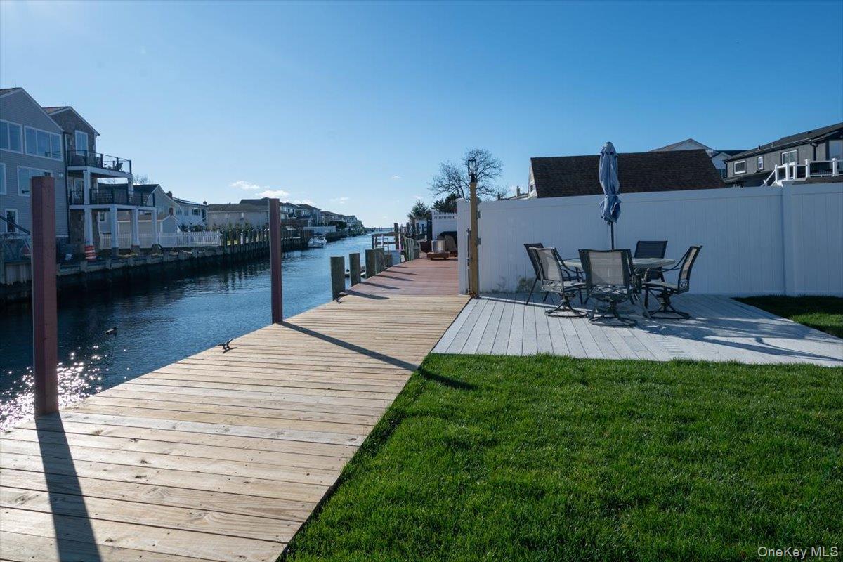 Single Family Alhambra Nassau County, NY 11758, MLS-937225-3