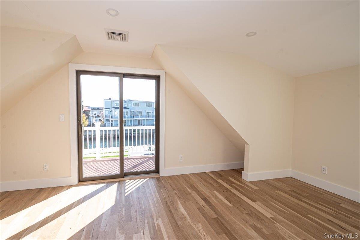 Single Family Alhambra Nassau County, NY 11758, MLS-937225-31