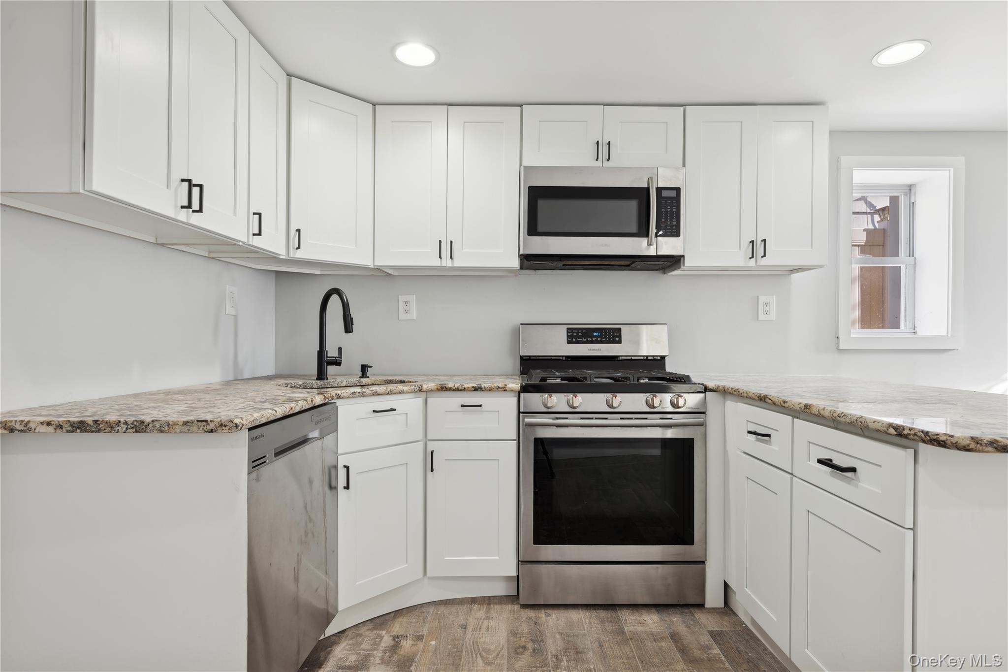 Single Family 164th Queens, NY 11414, MLS-937230-10