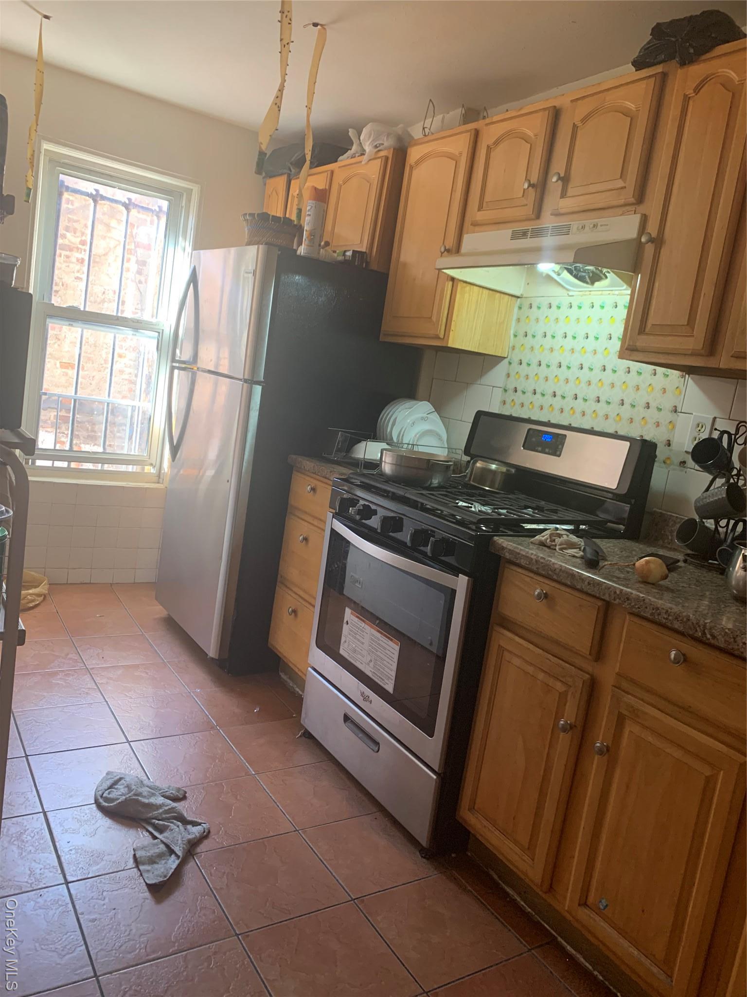 Single Family Kane Place  Brooklyn, NY 11233, MLS-937232-7