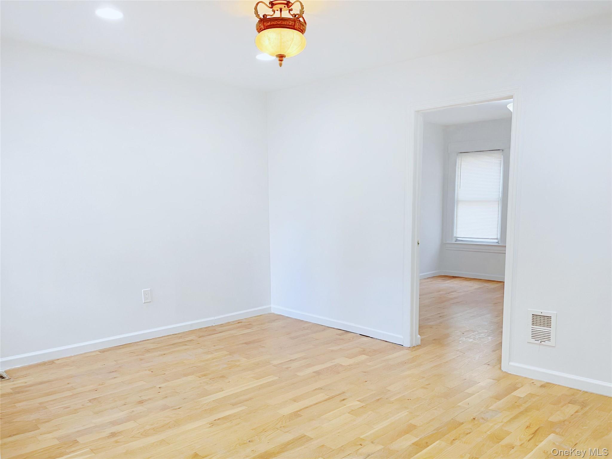 Single Family 129th Queens, NY 11418, MLS-937251-9