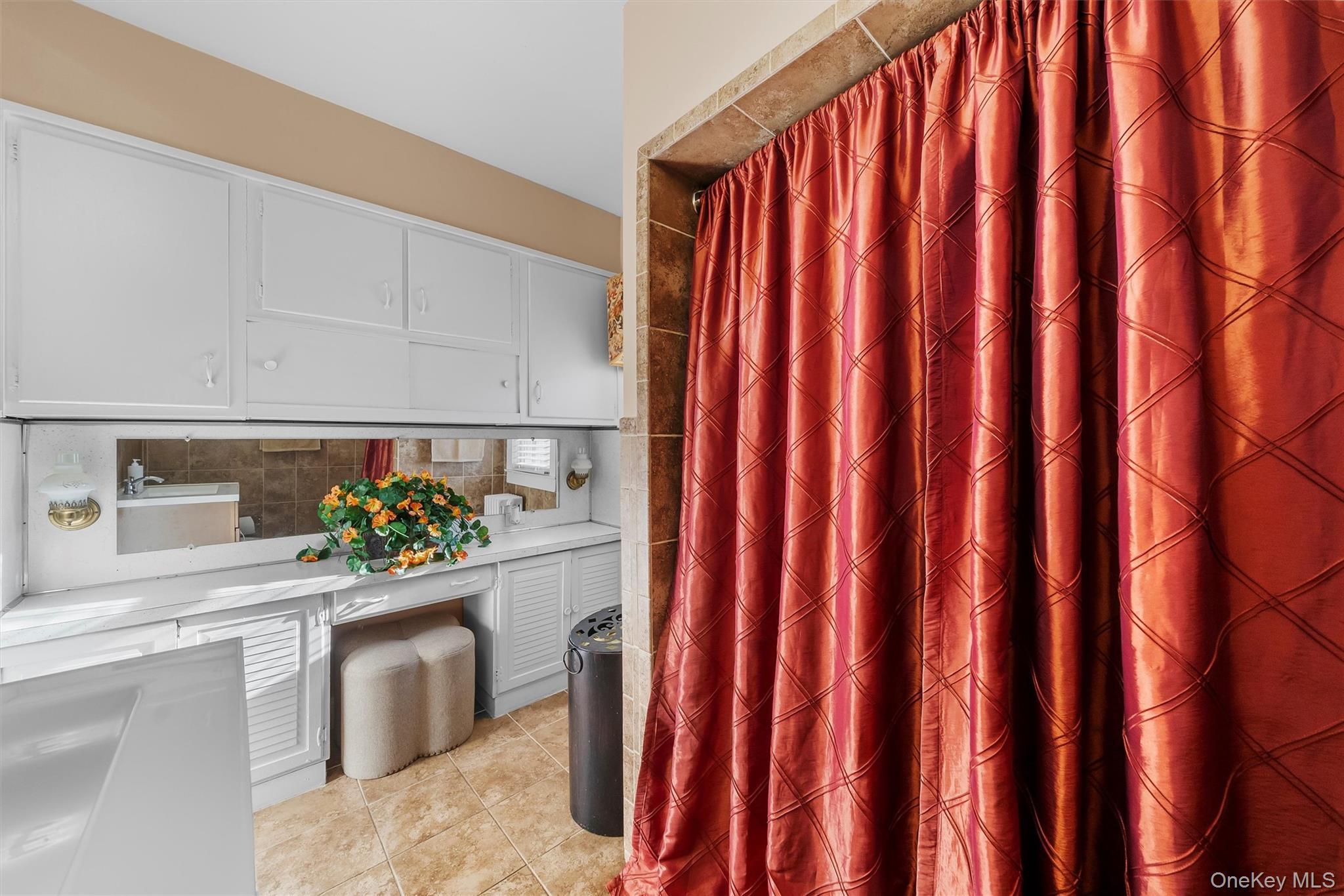 Single Family Hillside  Rockland County, NY 10927, MLS-937264-17