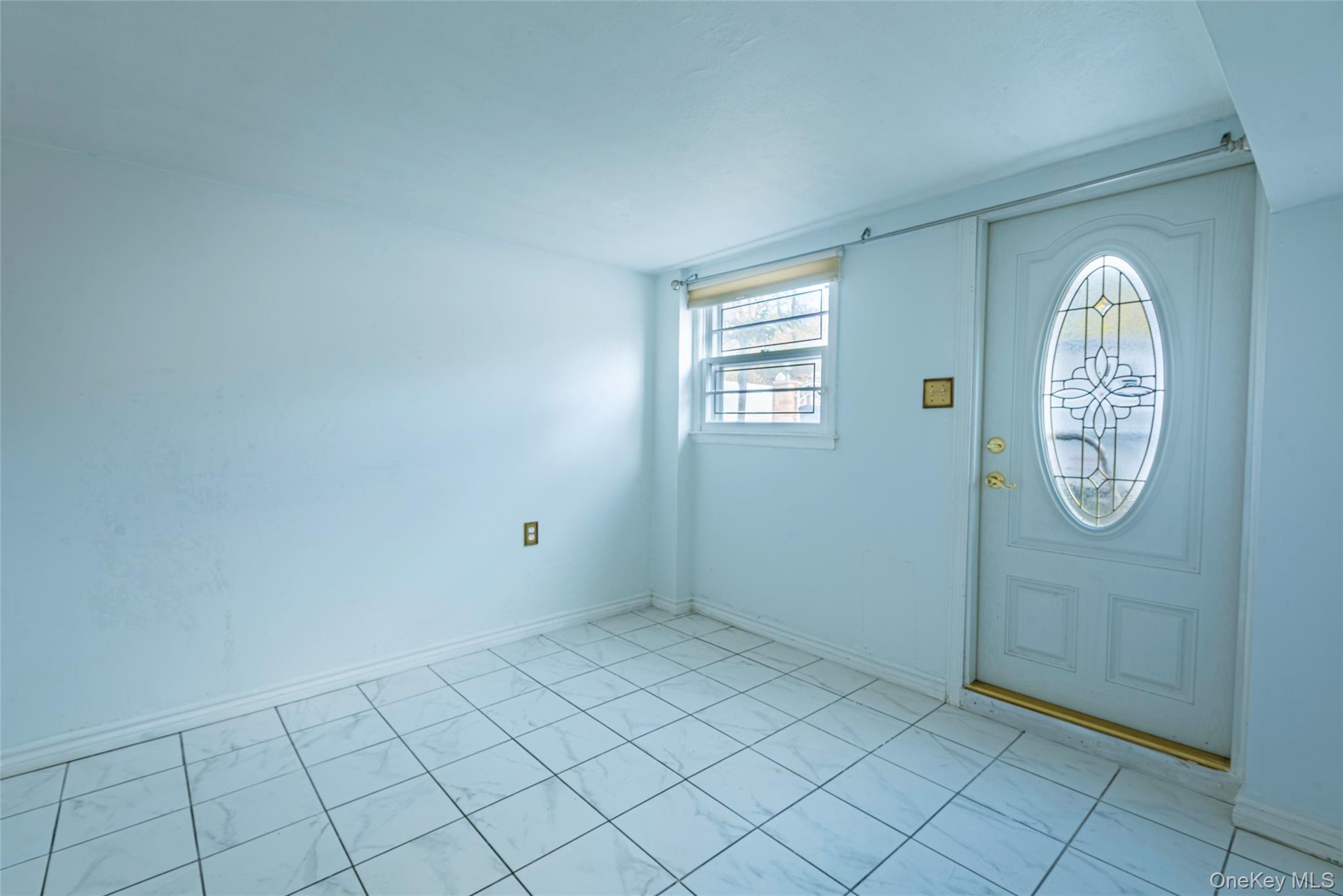 Single Family Grand Central  Queens, NY 11362, MLS-937295-22