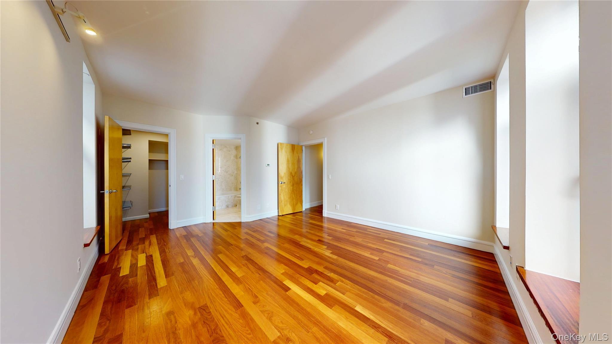 Condo Coney Island  Brooklyn, NY 11218, MLS-937301-14