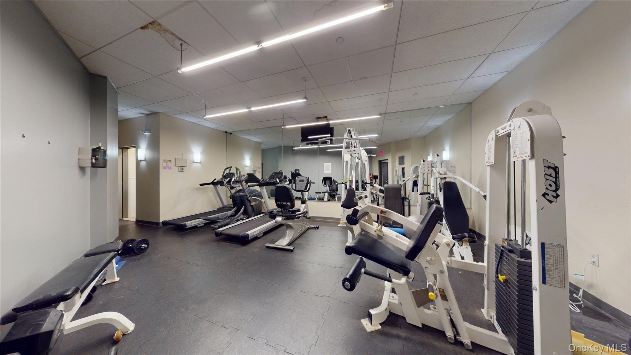 Condo Coney Island  Brooklyn, NY 11218, MLS-937301-22