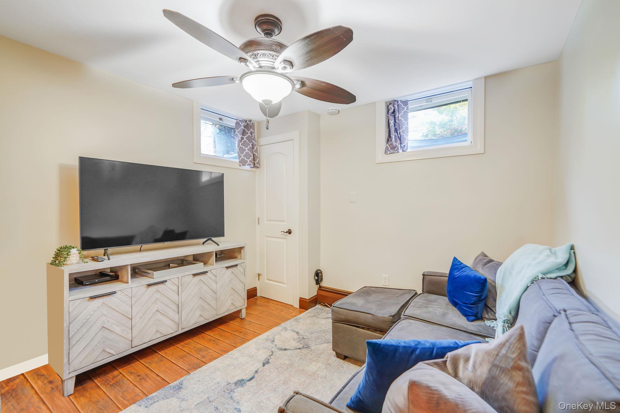 Single Family Southern Suffolk County, NY 11767, MLS-937320-26