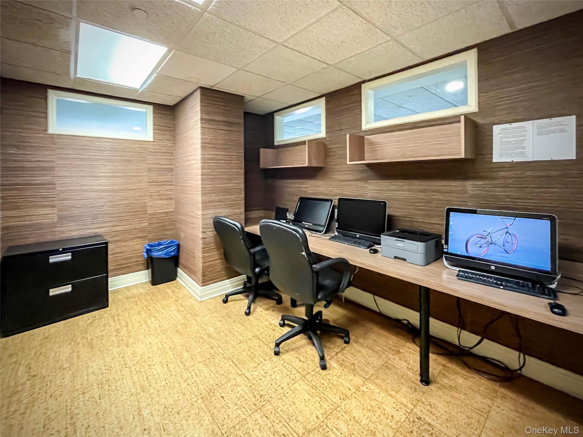 Condo Beach 117th  Queens, NY 11694, MLS-937338-25