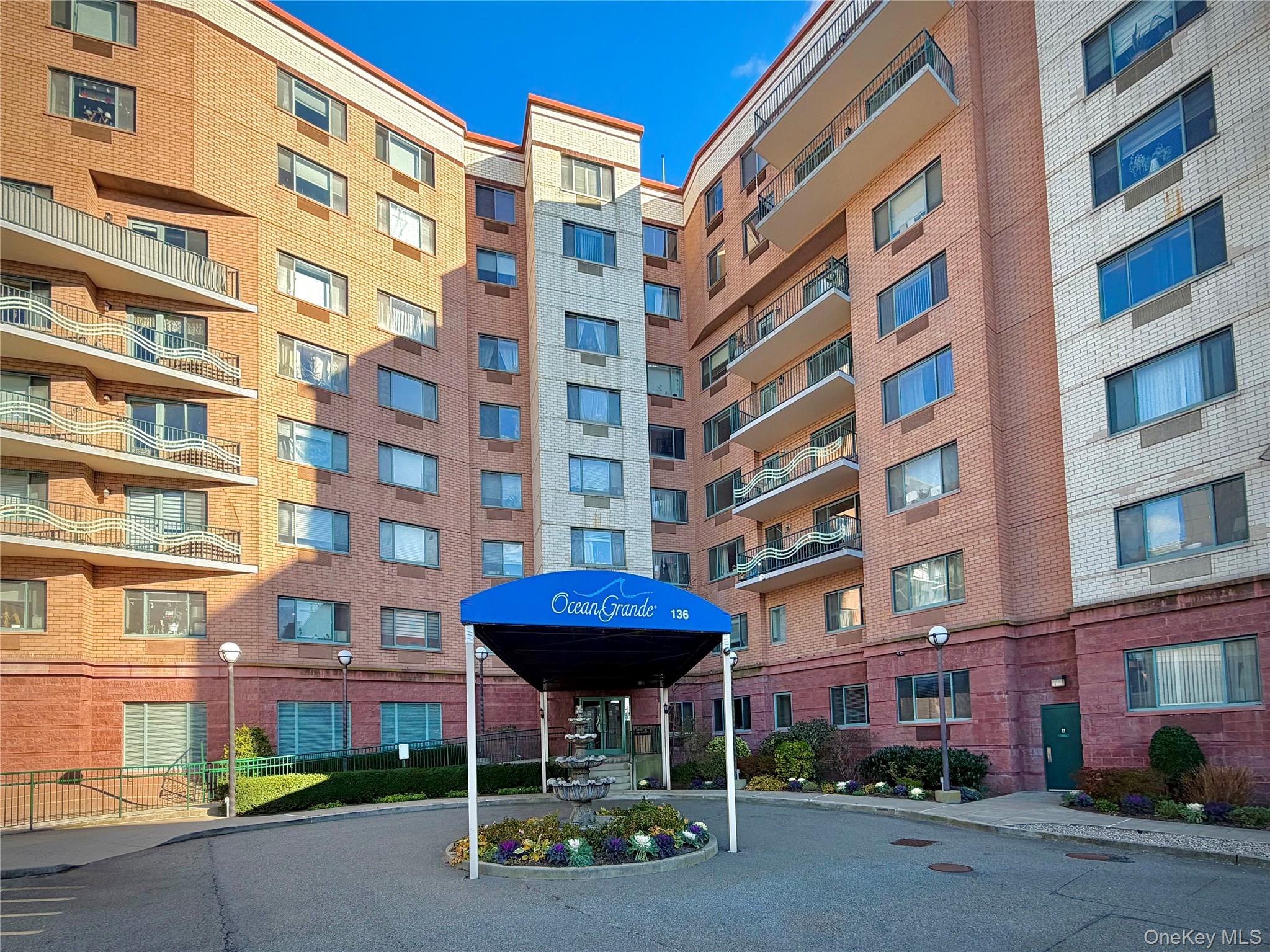 Condo Beach 117th  Queens, NY 11694, MLS-937338-3