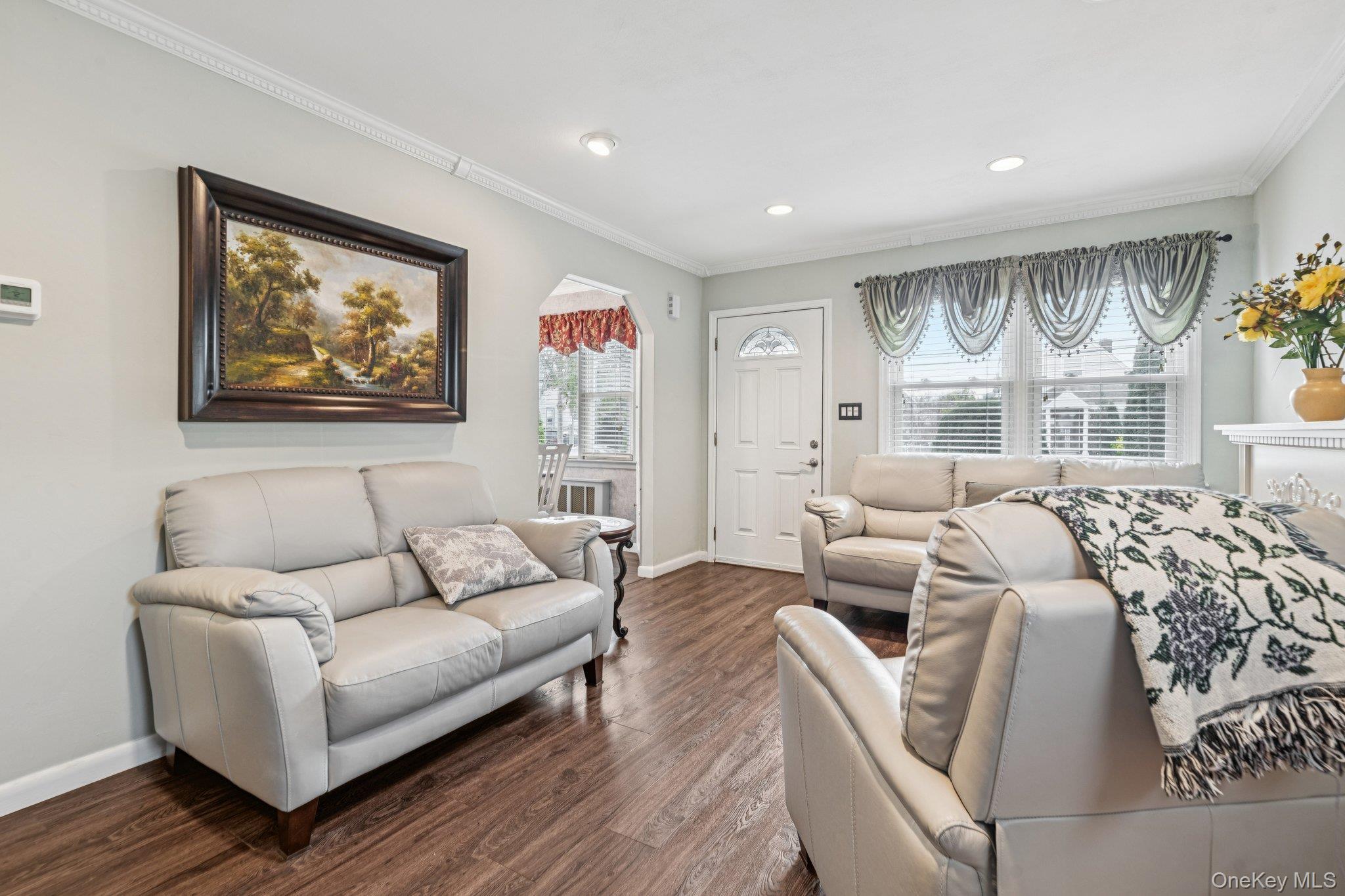 Single Family Jefferson  Nassau County, NY 11501, MLS-937344-3