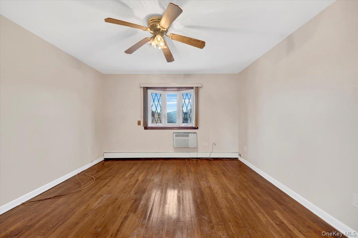 Single Family Ellsworth  Bronx, NY 10465, MLS-937409-18