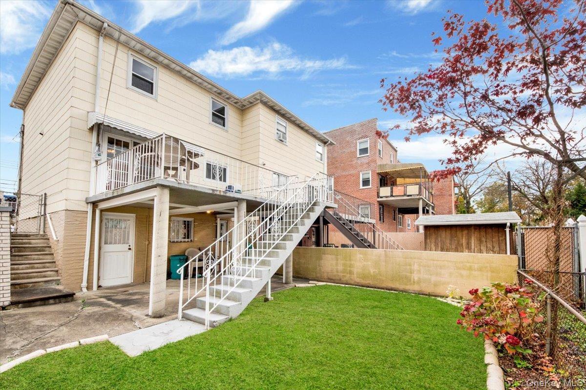 Single Family Ellsworth  Bronx, NY 10465, MLS-937409-4