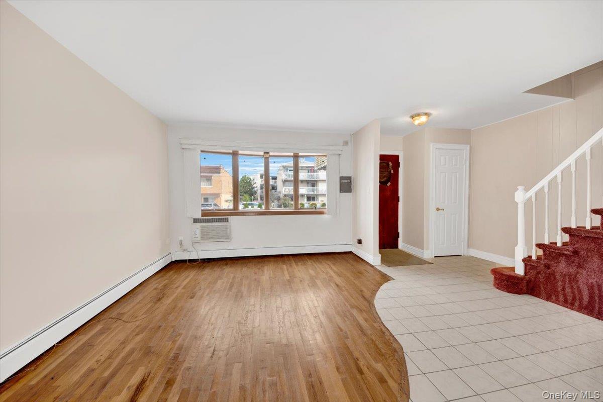 Single Family Ellsworth  Bronx, NY 10465, MLS-937409-6