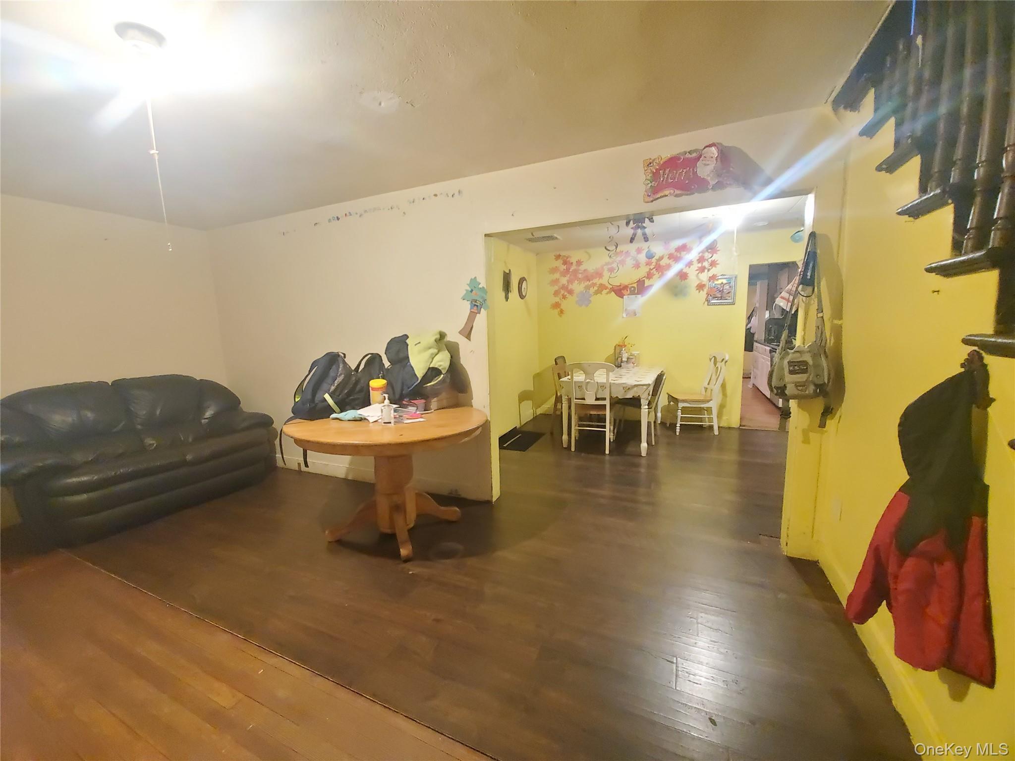 Single Family Lincoln  Suffolk County, NY 11901, MLS-937438-3